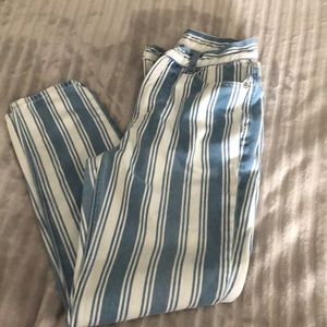 brand new american eagle mom jeans